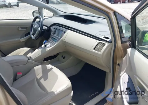 2010 Toyota Prius Iv from USA, damaged, VIN JTDKN3DU6A0131265